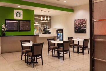 Delta Hotels By Marriott Edmonton South Conference Centre