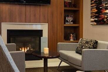 Delta Hotels By Marriott Edmonton South Conference Centre