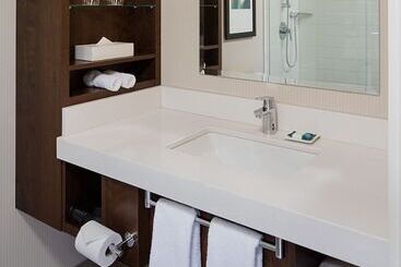 Delta Hotels By Marriott Edmonton South Conference Centre