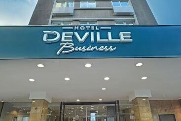 هتل Deville Curitiba Batel