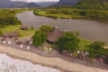 هتل Do Bosque Eco Resort