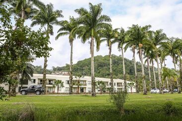 هتل Do Bosque Eco Resort