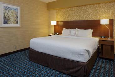 هتل Fairfield Inn & Suites By Marriott Belleville