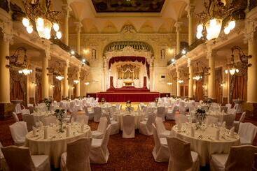 Grandhotel Pupp