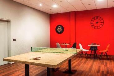 هتل Ibis Gent Centrum Opera