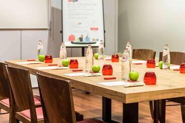 هتل Ibis Gent Centrum Opera
