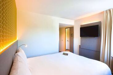هتل Ibis Styles Kortrijk Expo