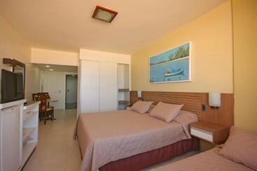 هتل Malibu Palace