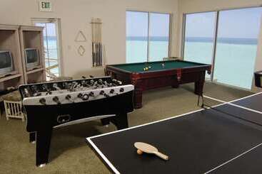 هتل Pompano Beach Club