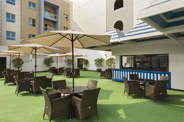 هتل Ramada By Wyndham Bahrain