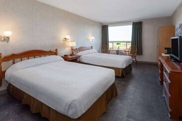 هتل Travelodge By Wyndham Amherst