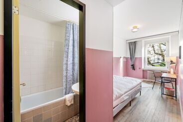 Becozy Self Check In Pop Up Hotel Basel