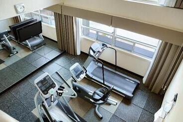 Holiday Inn Hotel & Suites London, An Ihg