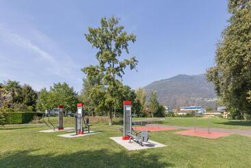 Hotel Ascona Lodge, Pool & Garden Retreat