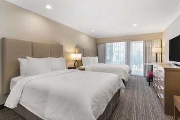 Best Western Plus Kelowna Hotel & Suites
