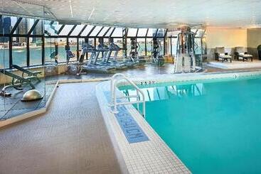 هتل Best Western Plus Waterfront