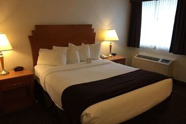 هتل Best Western Thunder Bay Crossroads