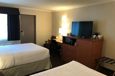هتل Best Western Thunder Bay Crossroads