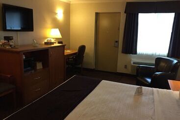 هتل Best Western Thunder Bay Crossroads