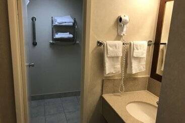 هتل Best Western Thunder Bay Crossroads
