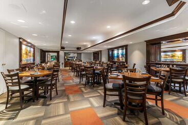 Best Western Ville Marie Hotel & Suites