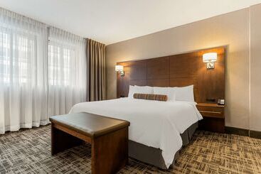 Best Western Ville Marie Hotel & Suites