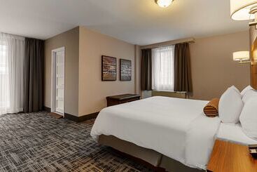 Best Western Ville Marie Hotel & Suites