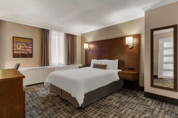 Best Western Ville Marie Hotel & Suites