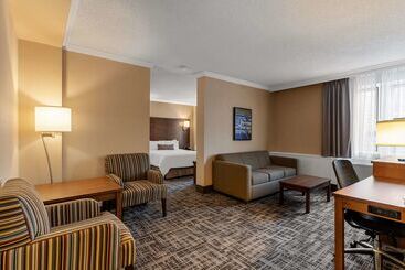 Best Western Ville Marie Hotel & Suites