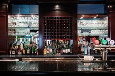 Best Western Ville Marie Hotel & Suites