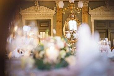 Blume Baden Hotel & Restaurant