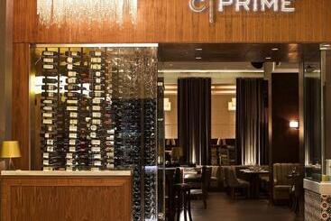 Hotel Century Plaza