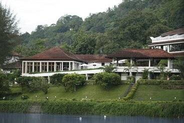 هتل Cinnamon Citadel Kandy