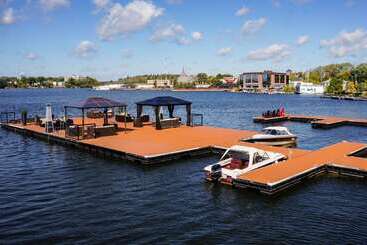 Clarion Lakeside Inn & Conference Centre - Kenora