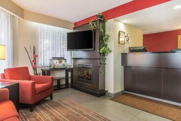هتل Comfort Inn Magnetic Hill