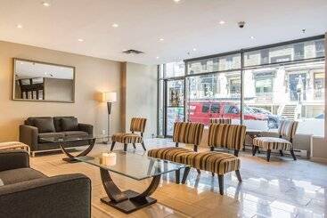 هتل Comfort Suites Downtown