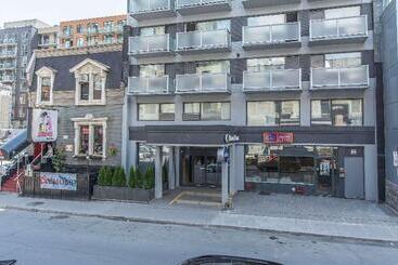 هتل Comfort Suites Downtown