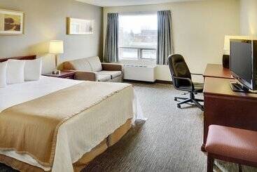 هتل Courtyard By Marriott Regina Downtown