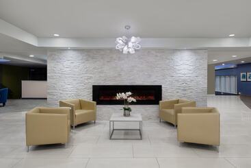هتل Crowne Plaza Kitchener Waterloo, An Ihg