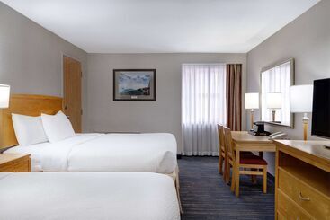 هتل Days Inn By Wyndham Niagara Falls Near The Falls