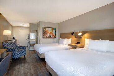 ホテル Days Inn By Wyndham Victoria Uptown