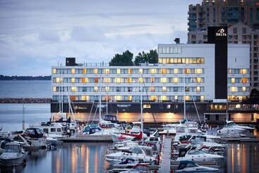 Delta Hotels By Marriott Kingston Waterfront