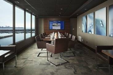 Delta Hotels By Marriott Kingston Waterfront