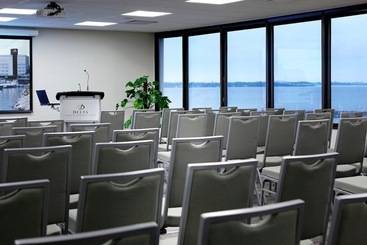 Delta Hotels By Marriott Kingston Waterfront