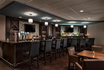 Delta Hotels By Marriott Sault Ste. Marie Waterfront