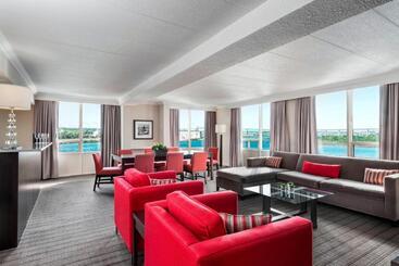 Delta Hotels By Marriott Sault Ste. Marie Waterfront