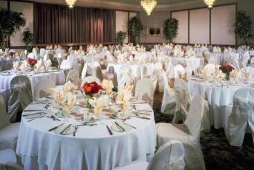 בית מלון כפרי Doubletree By Hilton Kingston