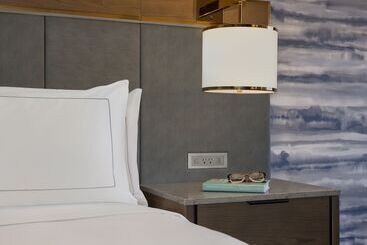 בית מלון כפרי Doubletree By Hilton Kingston