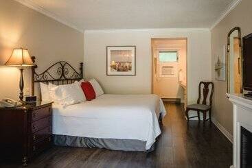 בית מלון כפרי Green Acres Inn