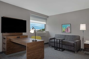 هتل Hampton Inn & Suites By Hilton Toronto Downtown